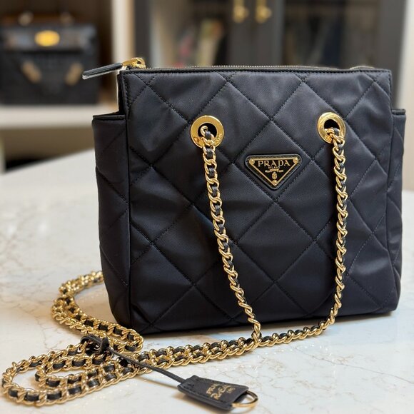 Prada Re-Edition 1995 Chaîne Re-Nylon tote bag - Picture 1 of 4